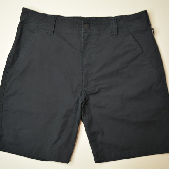 Wrangler OUTDOOR Size 34 Mens Black ELASTIC Stretch WAIST Utility HIKING Shorts - Picture 1 of 5